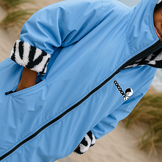 cocoonShell Apex – Light Blue | Zebra Plush Edition
